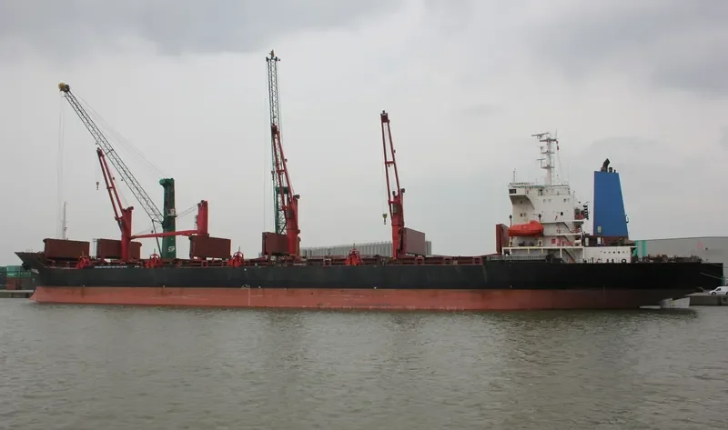 AL AIN Bulk Carrier IMO 9044281 photo 7