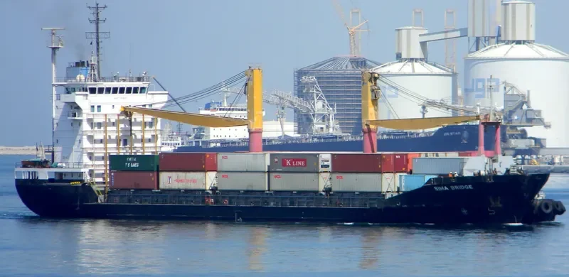 MITRA KENDARI Container Ship IMO 9044607 photo 4