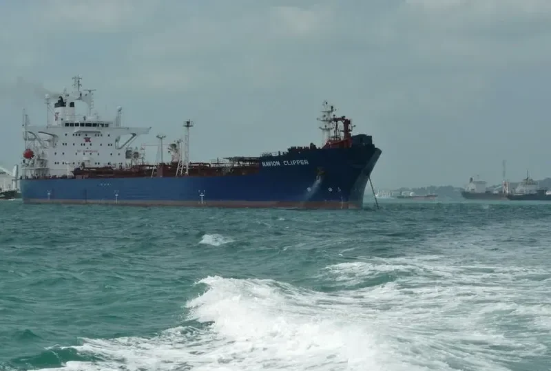 SUKSAN SALAMANDER Tanker IMO 9045974 photo 2