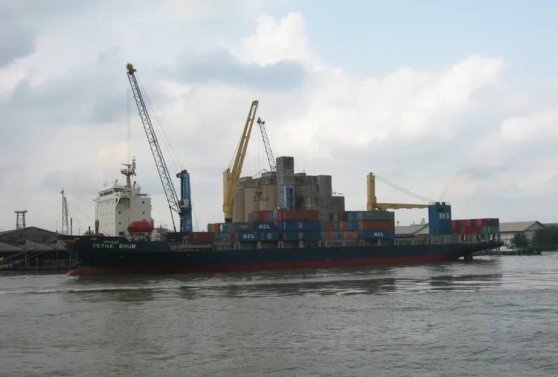 XETHA BHUM Container Ship IMO 9046411 photo 4