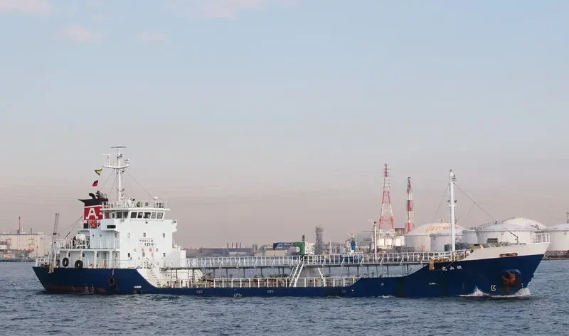 KIZAN MARU Tanker IMO 9046772 photo 3