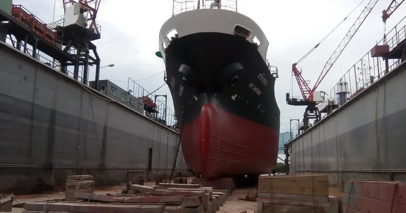 SRI TAH THONG Tanker IMO 9047233