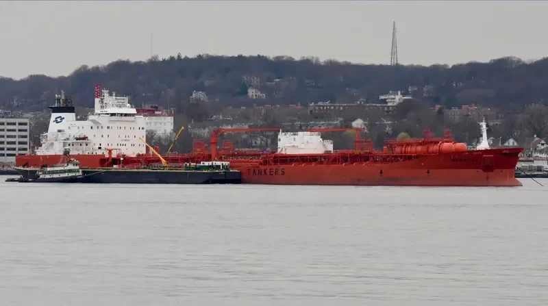 RIYAD Tanker IMO 9047506 photo 4