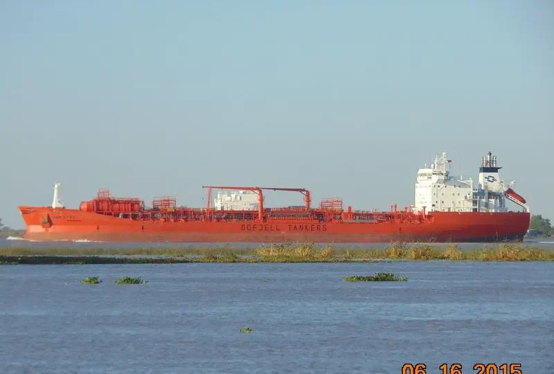 RIYAD Tanker IMO 9047506 photo 6