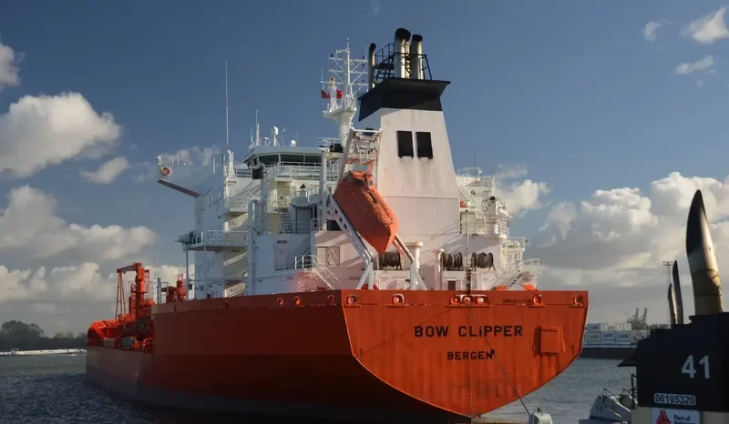BOW CLIPPER Tanker IMO 9047518 photo 3