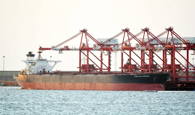 STELLAR PIONEER Bulk Carrier IMO 9048110