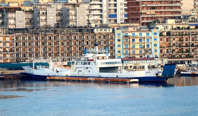 ZANCLE Ro-Ro IMO 9048495 photo 9