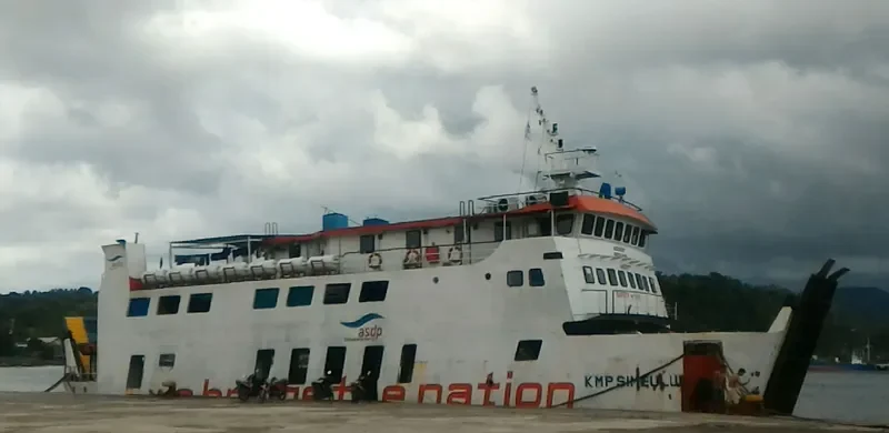 SIMEULUE Ro-Ro IMO 9049384 photo 3