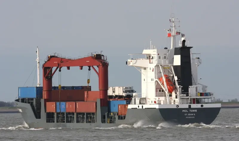 RELIANCE General Cargo IMO 9051595 photo 10