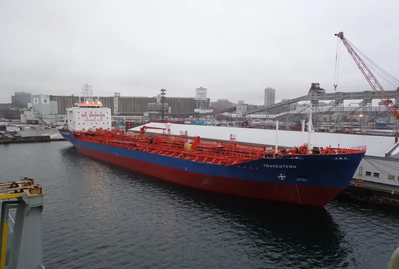 OSTROV SAKHALIN Tanker IMO 9053206 photo 7