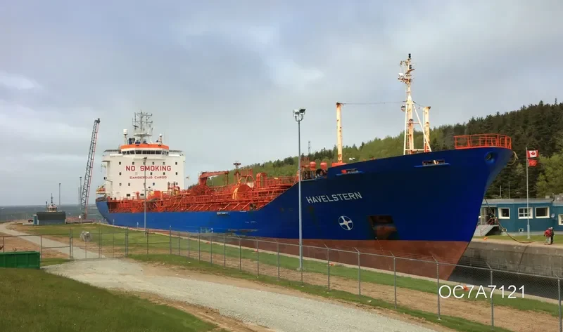 EVER EXUBERANT Tanker IMO 9053218 photo 5