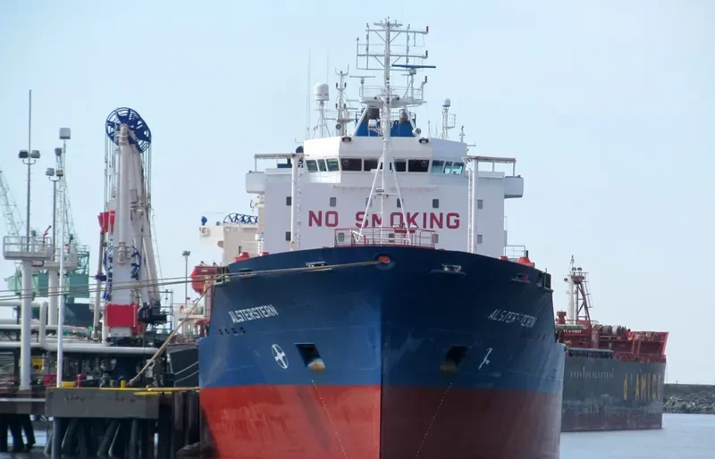 SEA JADE Tanker IMO 9053220 photo 9