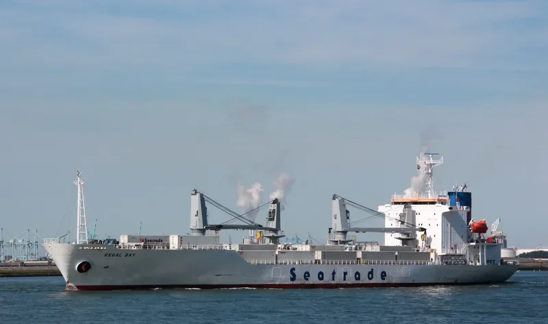 REGAL BAY General Cargo IMO 9053658 photo 5