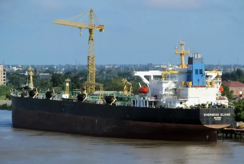 OVERSEAS ELIANE Tanker IMO 9053660 photo 4