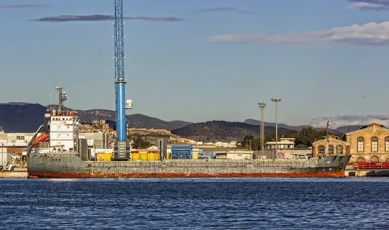 AMIRA LAURA General Cargo IMO 9053842 photo 4
