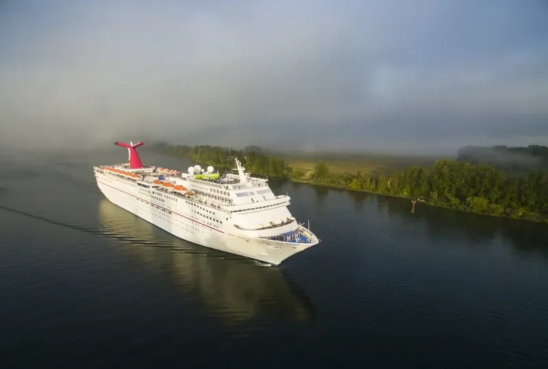 CARNIVAL IMAGINATION Passenger Ship IMO 9053878 photo 9