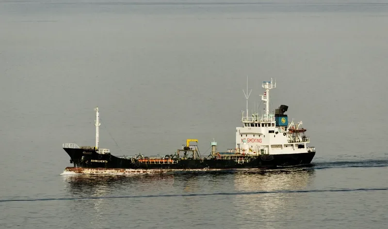 KORF Tanker IMO 9054030 photo 3