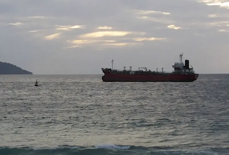 HEROINE LUCK Tanker IMO 9054573 photo 6
