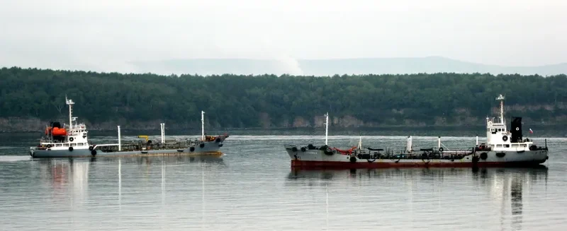 ORIENTAL Tanker IMO 9054638 photo 10