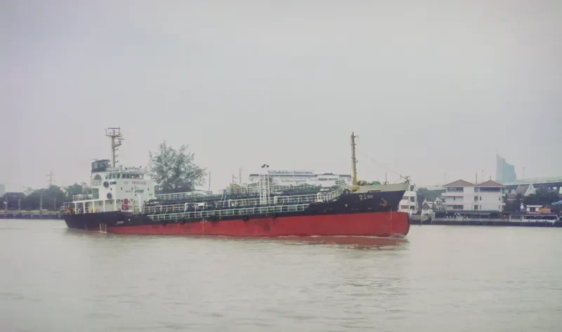 K.V.88 Tanker IMO 9054901 photo 3