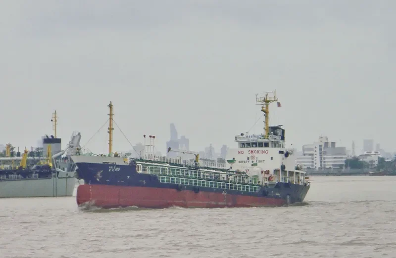 K.V.88 Tanker IMO 9054901 photo 10