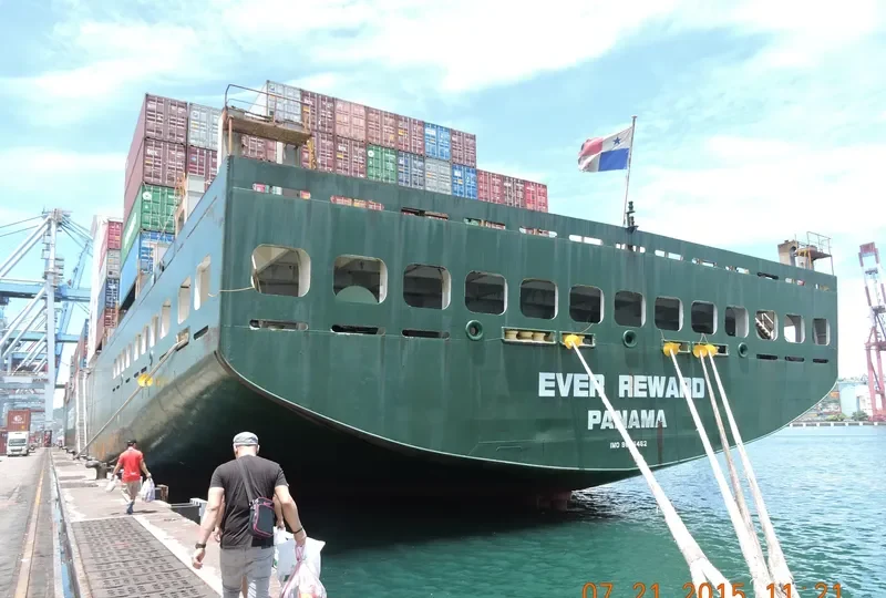 EVER REWARD Container Ship IMO 9055462