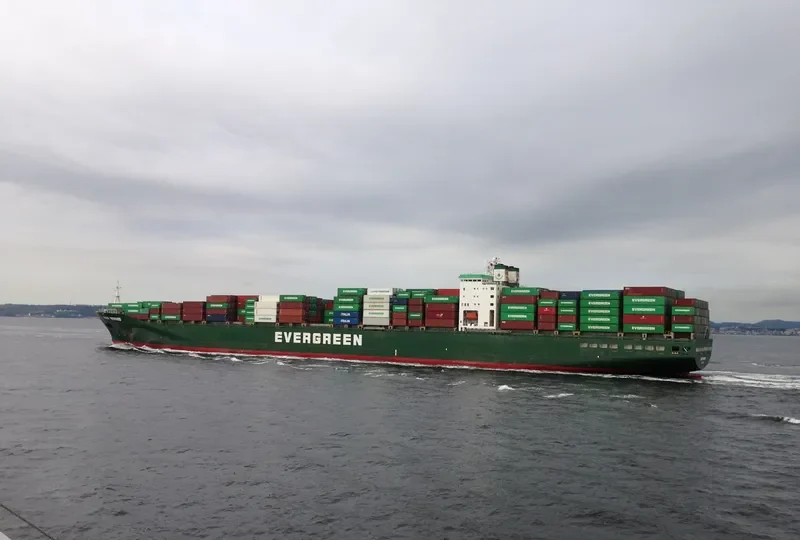 EVER REWARD Container Ship IMO 9055462 photo 3