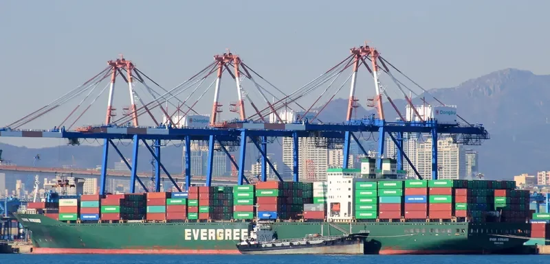 EVER REWARD Container Ship IMO 9055462 photo 7