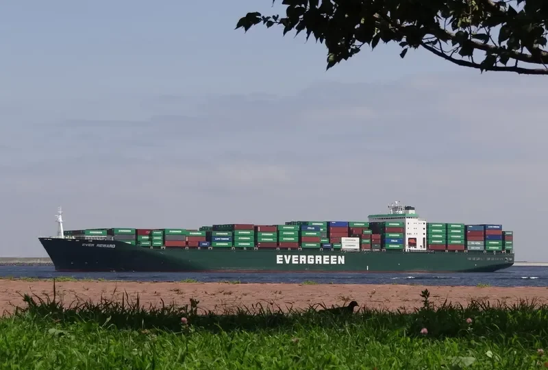 EVER REWARD Container Ship IMO 9055462 photo 10