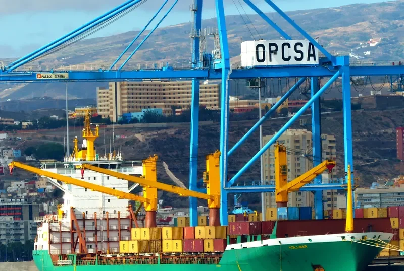 KOLLMAR Container Ship IMO 9056284 photo 8