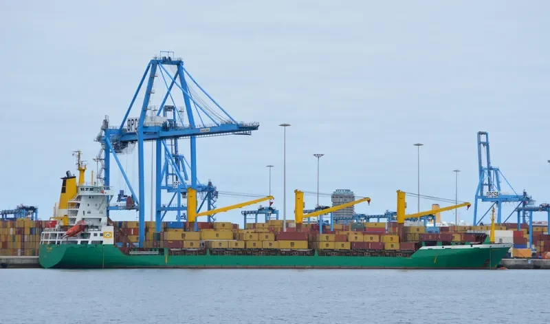 KOLLMAR Container Ship IMO 9056284 photo 10