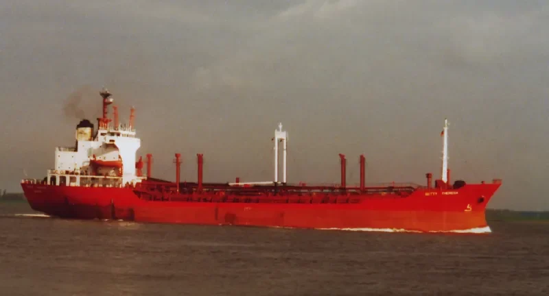 IMMANUEL Tanker IMO 9056571 photo 8