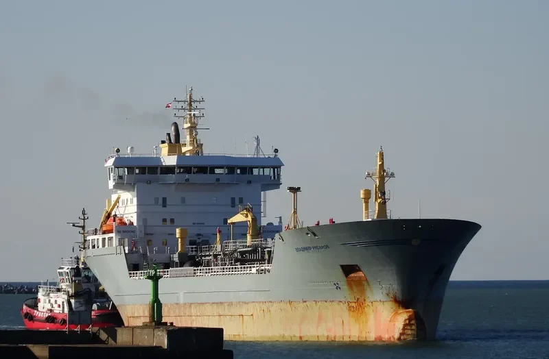 VLADIMIR RUSANOV Tanker IMO 9056868 photo 2