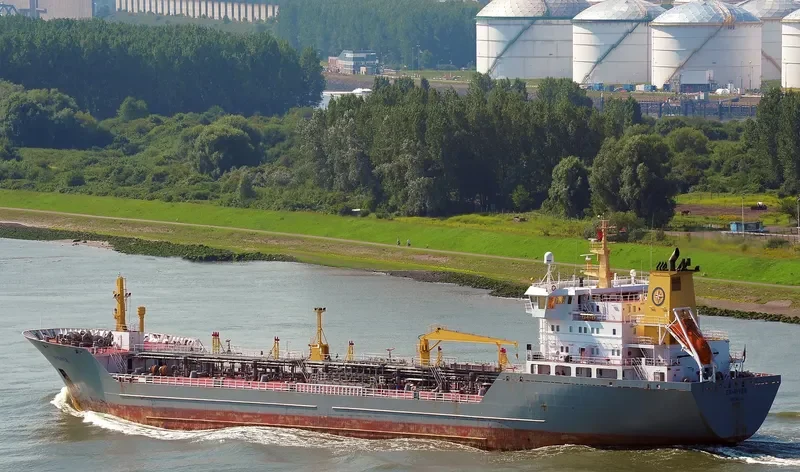 VLADIMIR RUSANOV Tanker IMO 9056868 photo 9