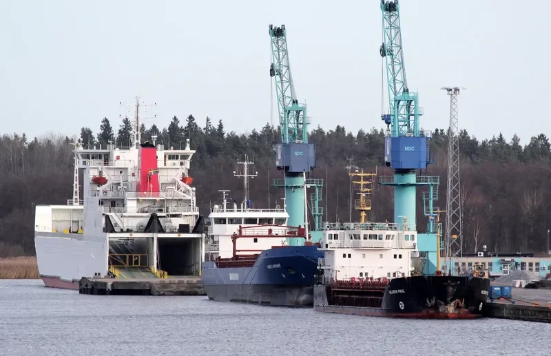 BERAT General Cargo IMO 9057264 photo 9