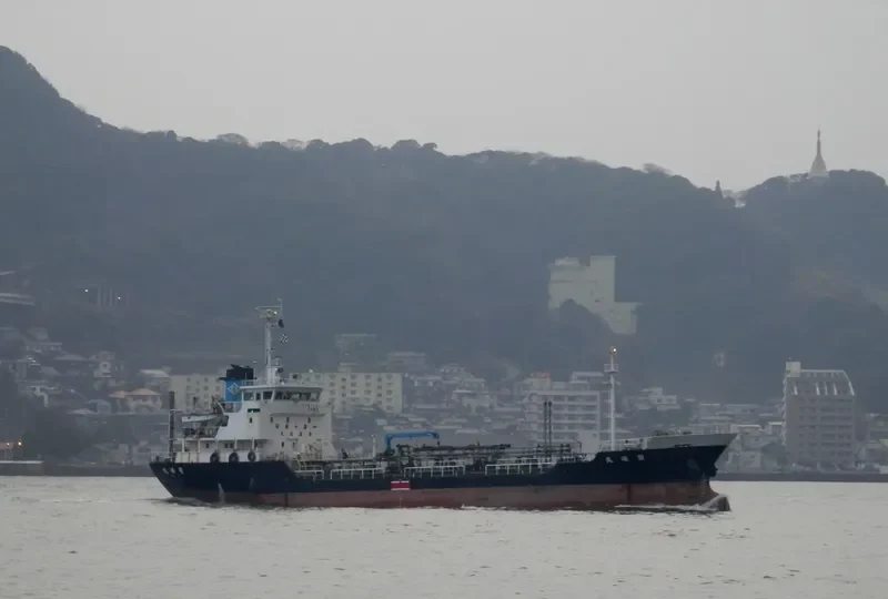 KANOK MUTHALONG Tanker IMO 9057836 photo 3