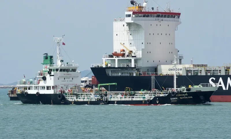 KANOK MUTHALONG Tanker IMO 9057836 photo 8
