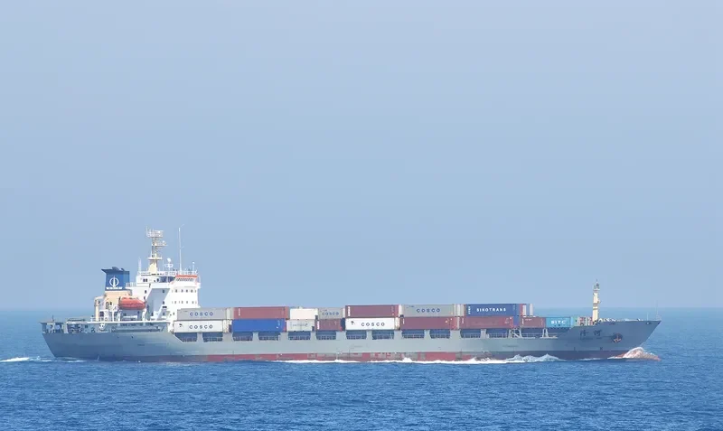 LONG HE Container Ship IMO 9058397 photo 2