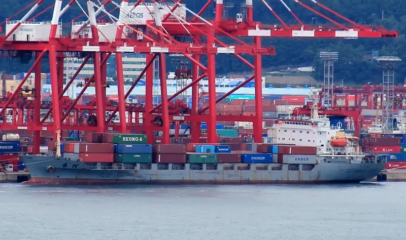 SHENG HE Container Ship IMO 9058402
