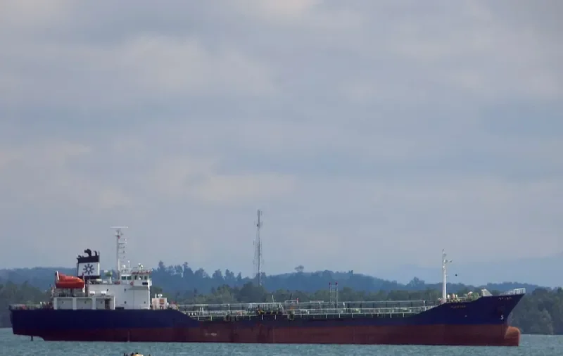 ALICE XXV Tanker IMO 9058672 photo 2