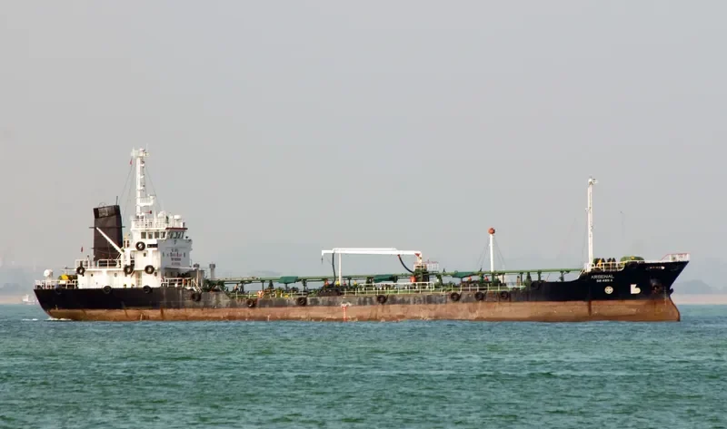 ARSENAL Tanker IMO 9058880 photo 2
