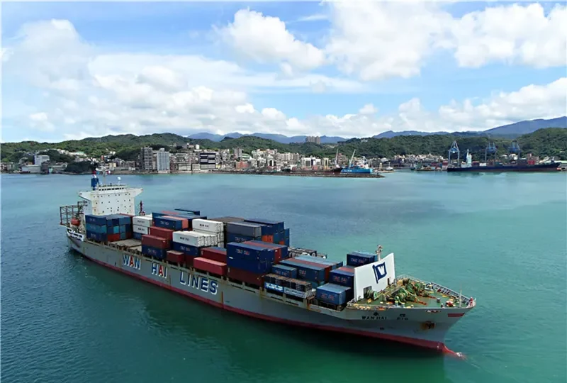 WAN HAI 216 Container Ship IMO 9059145 photo 4