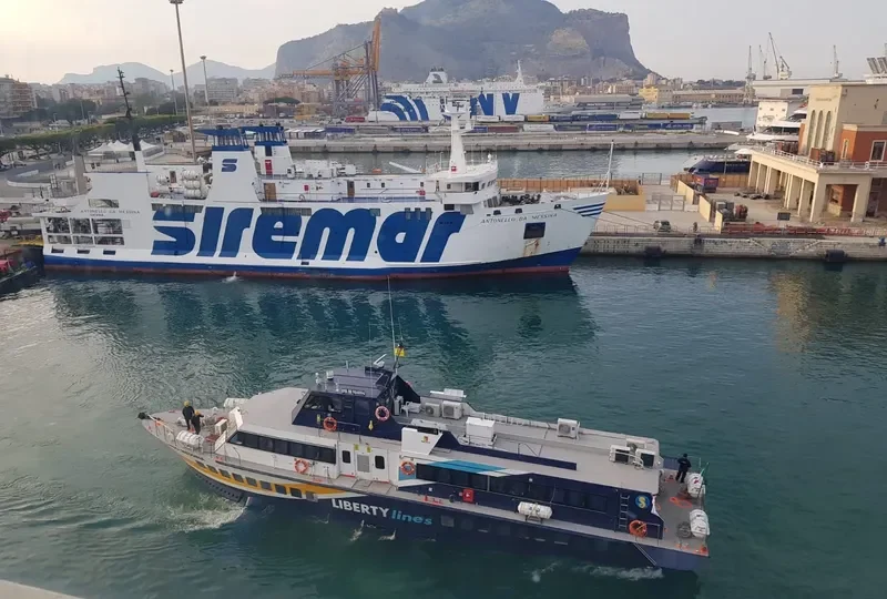 ALIJUMBO MESSINA Passenger Ship IMO 9060194 photo 7