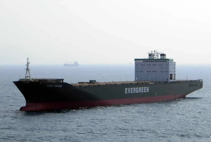 EVER REFINE Container Ship IMO 9061124