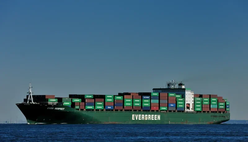 EVER RESPECT Container Ship IMO 9061136 photo 10