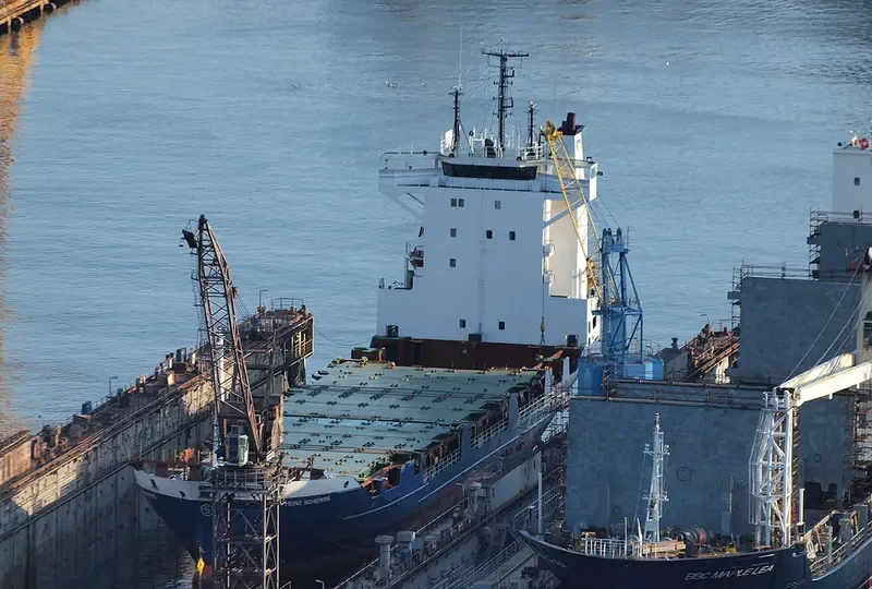 CHRISTINA Container Ship IMO 9061253 photo 5