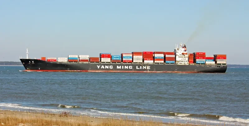 EAST Container Ship IMO 9062087 photo 4