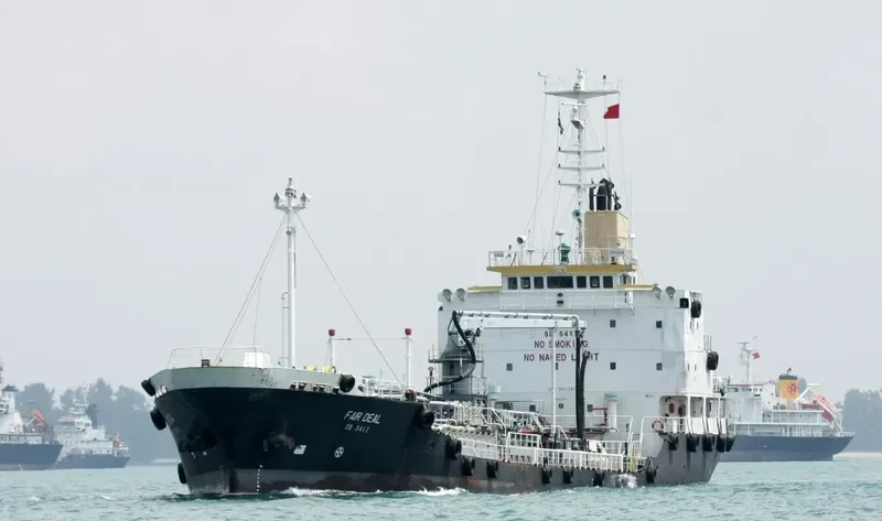WO SHUN Tanker IMO 9062245 photo 2