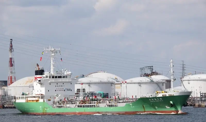 SRI PHUKET Tanker IMO 9062714 photo 3