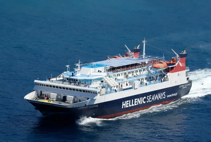 EXPRESS SKIATHOS Ro-Ro IMO 9064803 photo 9